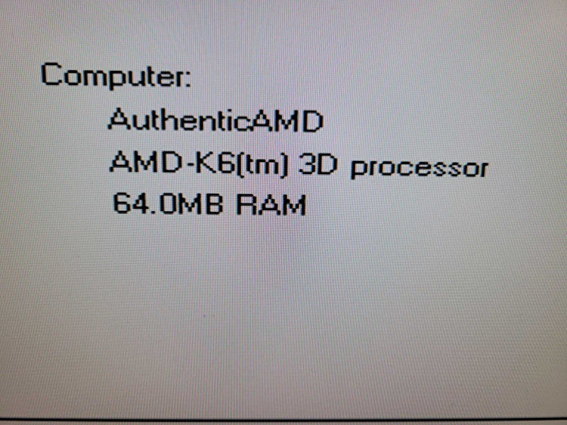 Compaq Presairo 2256 - AMD K6-300Mhz | 64MB RAM | NO HDD %
