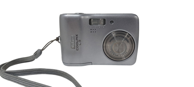 Nikon COOLPIX L3 5.1MP Digital Camera Silver