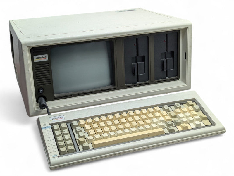 COMPAQ Portable Model 101709 Vintage Computer Powers ON  -