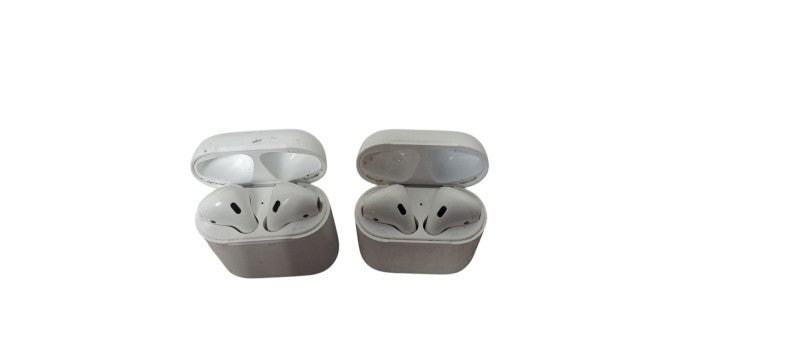Lot x 2 Air pods 1st Generation A1602