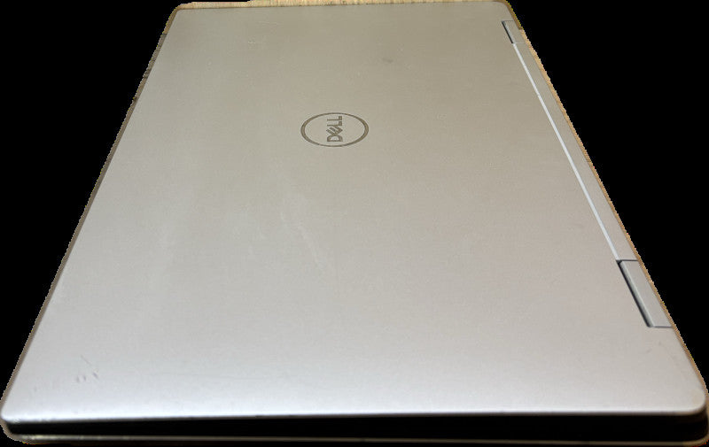 Dell XPS 15 9575 TOUCH i5-8705G Radeon RX Vega M GL 4GB GPU 8GB 256SSD READ  Lap200