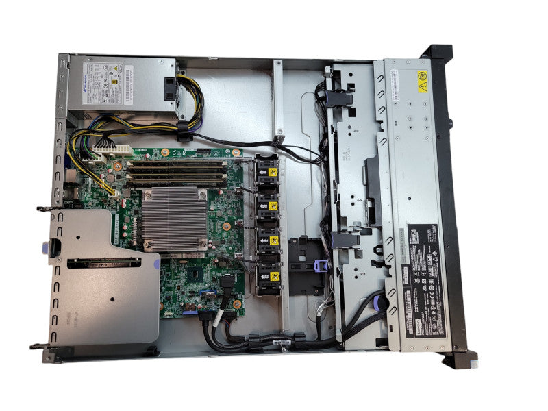 Lenovo System X 3250 M6 - Xeon E3-1220 v6 | 64GB RAM | NO HDD | 300W PSU %