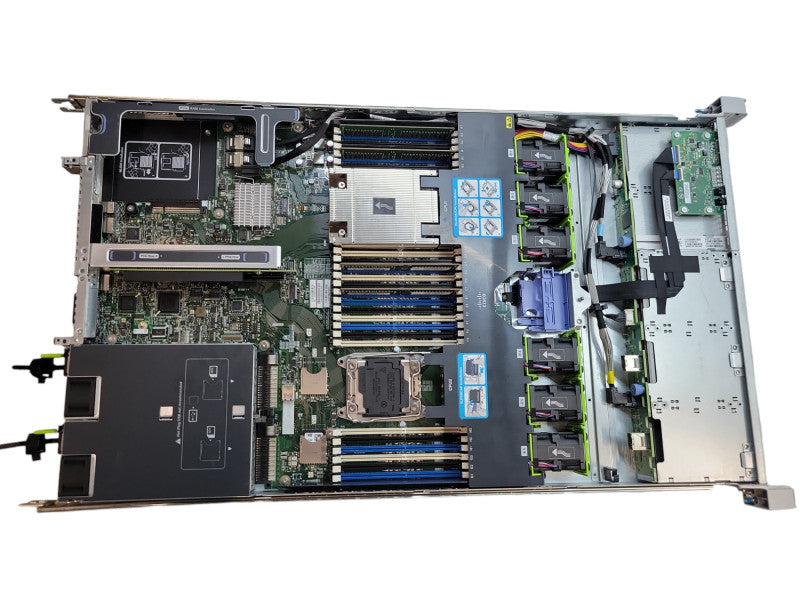 CISCO USC C220 M4 - XEON E5-2609 V3 | 32GB | No HDD | 2x 770 W PSU %