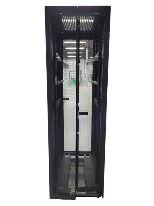 Dell PowerEdge Server Cabinet 0R3066 READ $