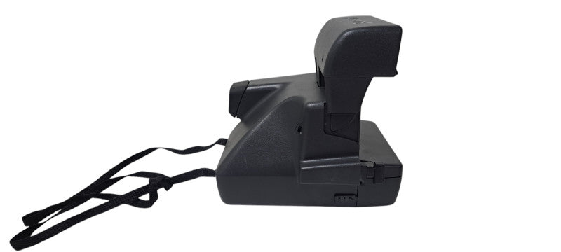 Polaroid 600 One Step Close Up Built-In Flash Film Instant Camera With Strap