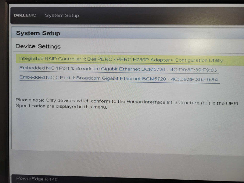 Dell PE R440 1U 8x 2.5" | 2x Xeon Silver 4110 @2.10GHz, 32GB DDR4, H730P RAID !