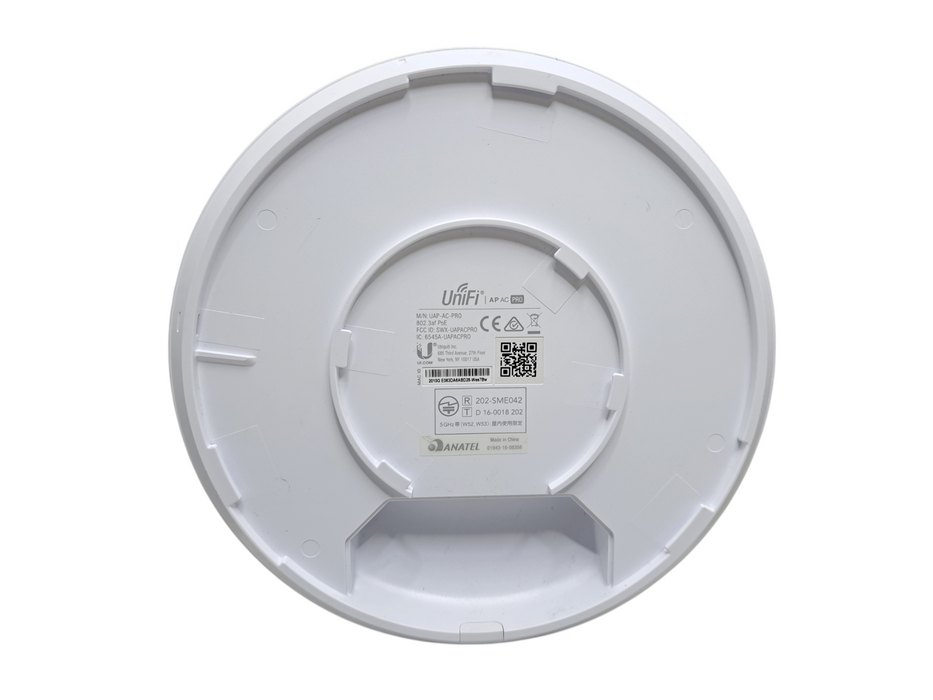 Ubiquiti Networks UAP-AC-PRO 1300Mbps Wireless Access Point )