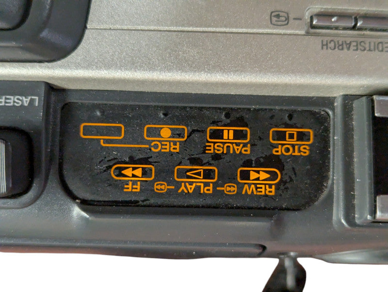 Sony DCR-TRV900 Digital Video Camera Recorder  -