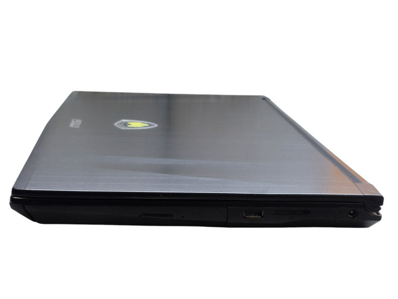 MSI WE62 7RJ| i7-7700HQ| 16GB DDR4| Quadro M2200| 512GB SSD READ β Lap200