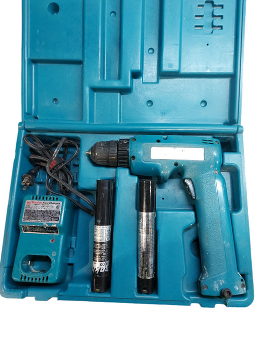 Makita DC9700A Hand Drill With Fast Charger AND Case- READ DESCRIPTION