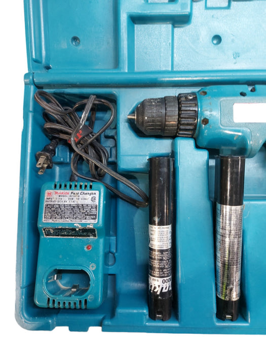 Makita DC9700A Hand Drill With Fast Charger AND Case- READ DESCRIPTION