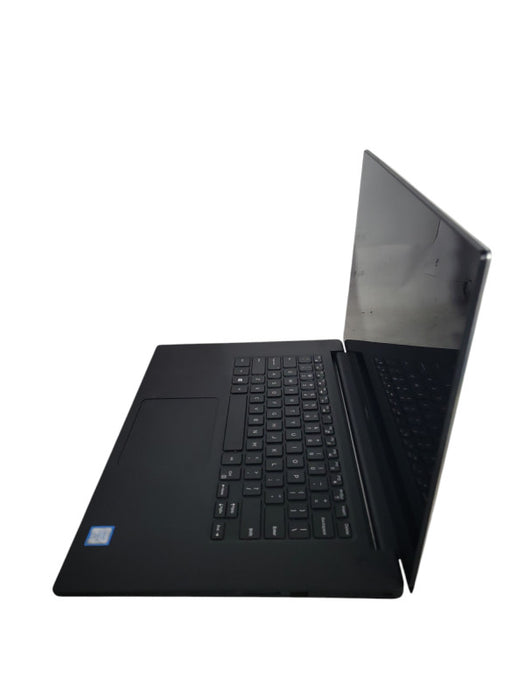 Dell Precision 5520| i7-7820HQ| 32GB DDR4| Quadro M1200| 512GB SSD ! Lap200