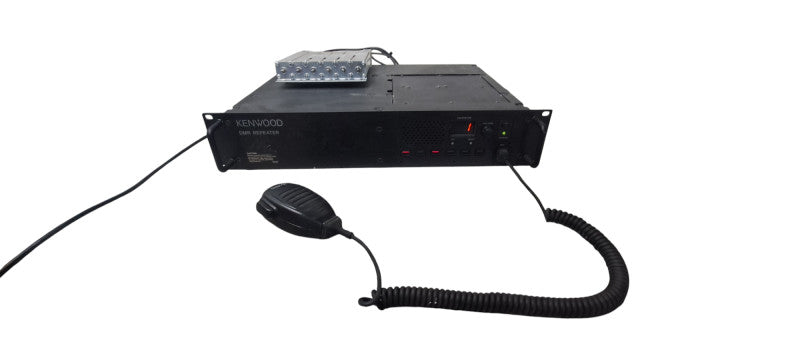 Kenwood TKR-D810 UHF DMR/FM Analog Repeater