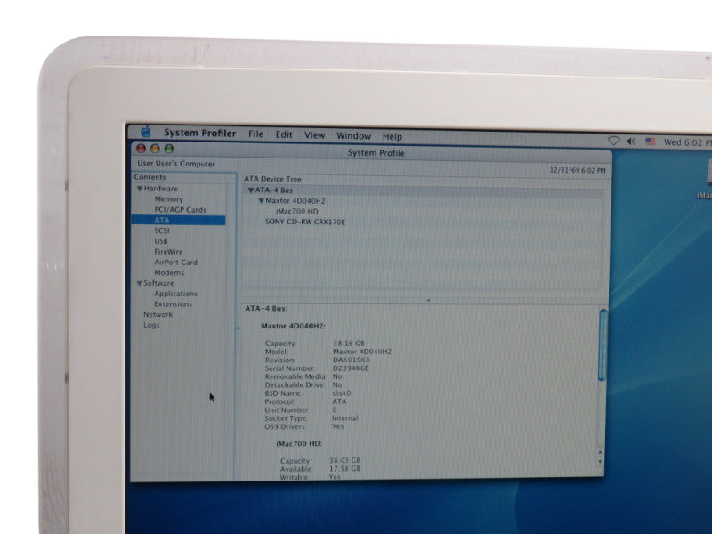 Vintage Apple iMac G4/700 Flat Panel 700 MHz PowerPC 7441 G4 -
