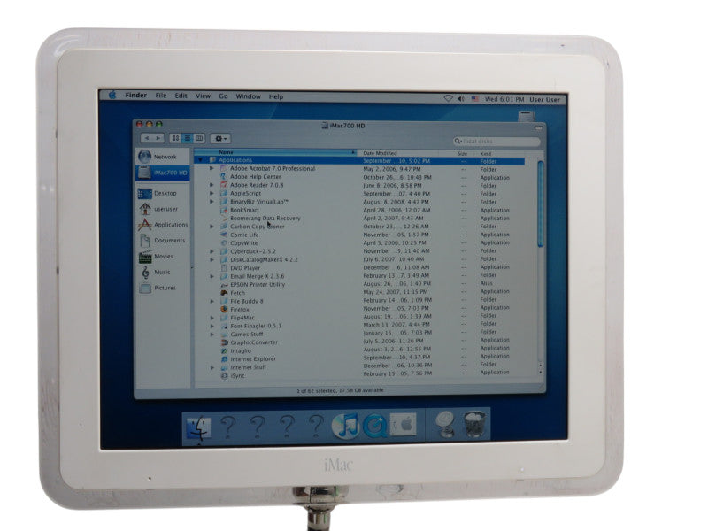 Vintage Apple iMac G4/700 Flat Panel 700 MHz PowerPC 7441 G4 -