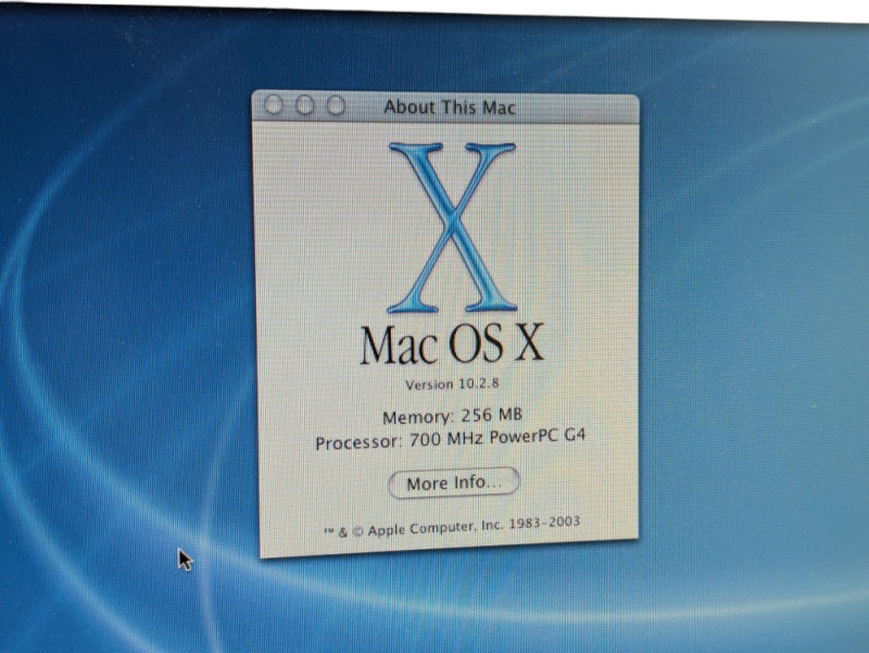 Vintage Apple iMac G4 700 MHz PowerPC 7441 (G4) MBGB HDD   -