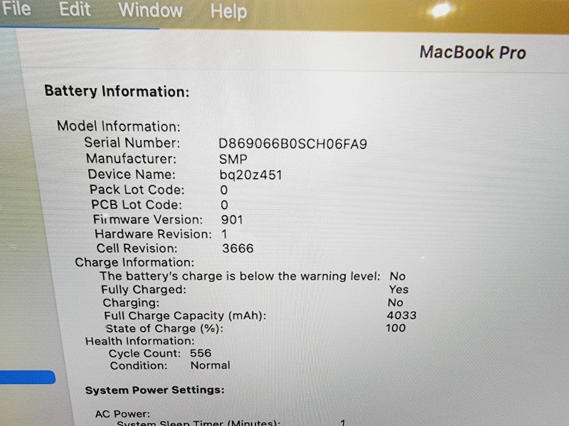 Apple Macbook Pro 2017 13" 2-Core i7-7660U @ 2.5GHz 16GB DDR3 250GB SSD (