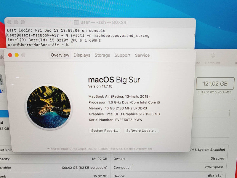 Apple Macbook Air Retina 2019 13" 2-Core i5-8210Y @1.6GHz 16GB DDR3 120GB SSD (