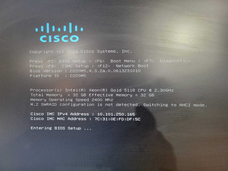 Cisco UCS C220 M5 1U | Xeon Gold 5118 @ 2.30GHz, 32GB DDR4, Avago 12G RAID !