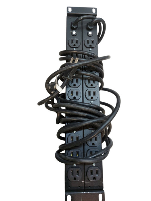 APC 20-Outlet 120V Basic Rack PDU
