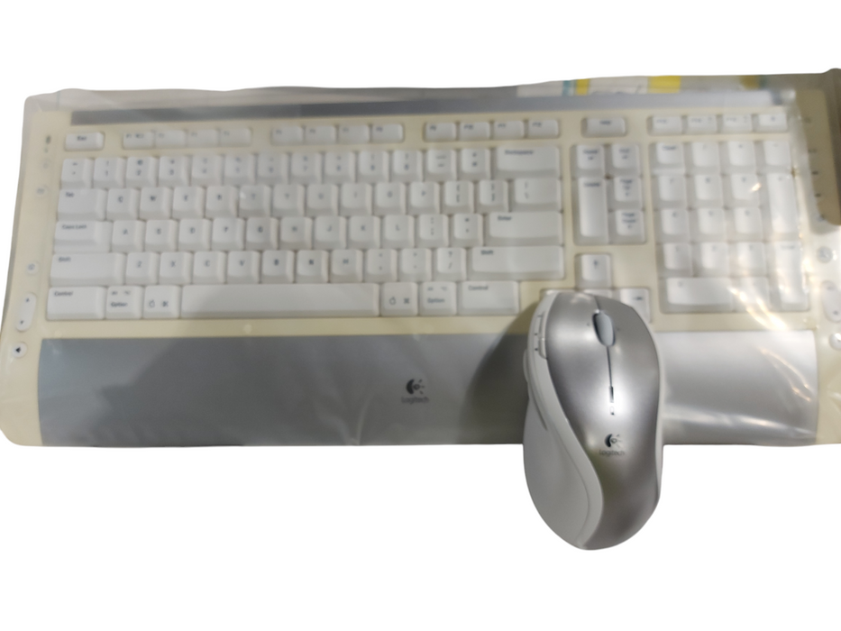 Logitech Cordless Desktop S530  Keyboard/ Mouse Laser for Mac