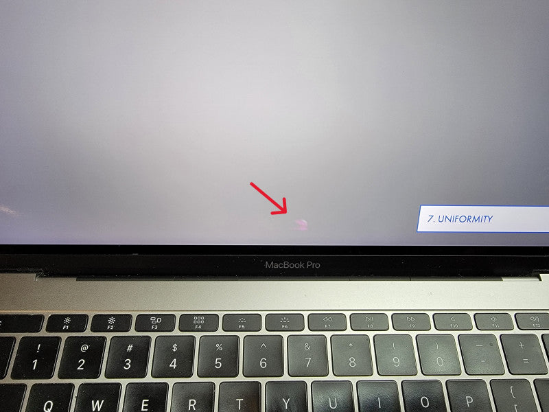 MacBook Pro 13" 2017 A1708 | i5-7360U @2.3GHz | 16GB RAM | 250GB SSD - READ Q