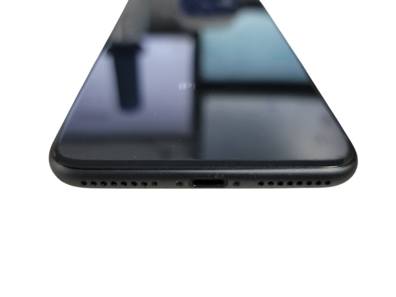 Apple iPhone 8 Plus - 64GB - Space Gray [1897 | Read] (