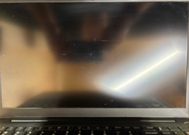Lenovo ThinkPad E15 i7-1165G7 16GB 256SSD No Power Adapter READ!  Lap200