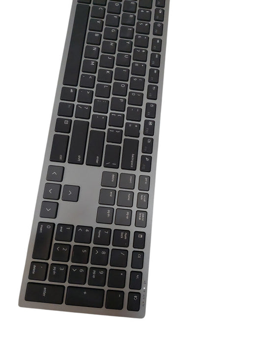 Dell Wireless Keyboard Model: KB7221Wt Q=