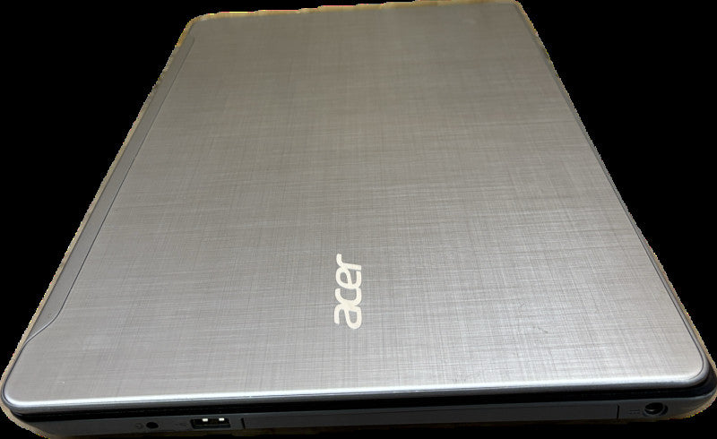 Acer Aspire F5-573 TOUCH i5-7200U@2.5GHz 16GB RAM 256GB SSD  Lap200