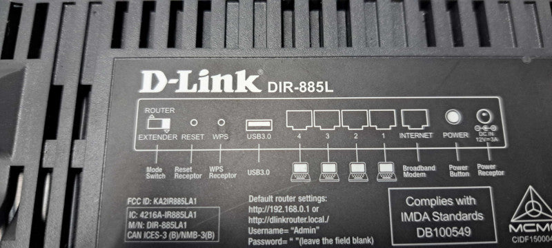 D-Link DIR-885L Dual Band Wireless Gigabit Cloud Performance Ultra Router AC3