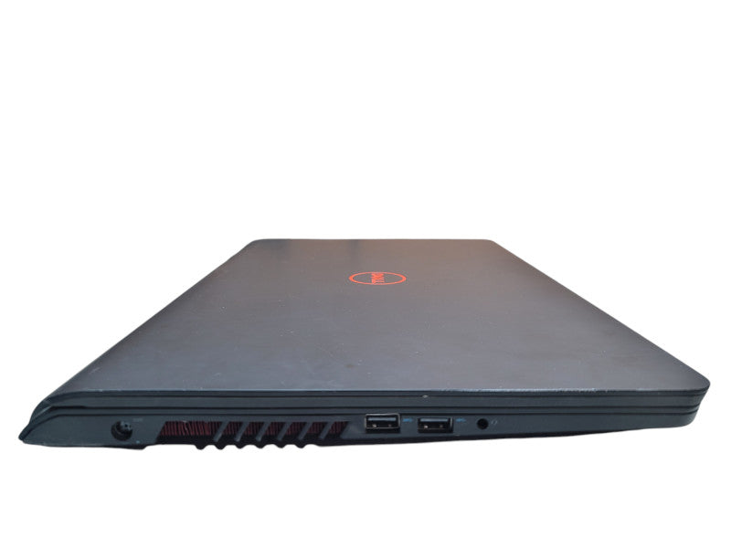 Dell Inspiron 15 5577| i7-8550U| 32GB DDR4| GTX 1050| 512GB SSD  READβ Lap200