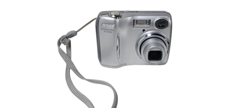 Nikon Coolpix E4100 Digital Camera 4.0MP 3x Optical Zoom Working