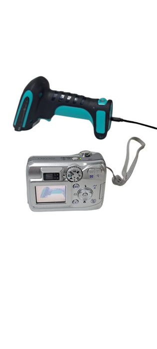 Nikon Coolpix E4100 Digital Camera 4.0MP 3x Optical Zoom Working