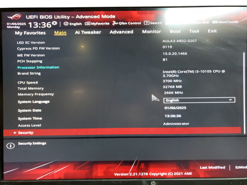Asus Rog Strix Custom Core I3-10105 @3.7GHz 32GB RAM - No HDD