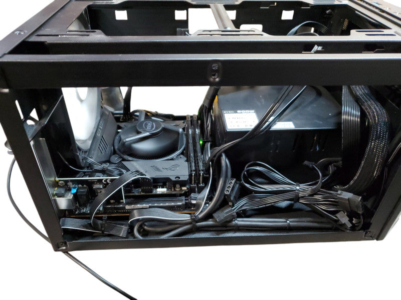 Asus Rog Strix Custom Core I3-10105 @3.7GHz 32GB RAM - No HDD