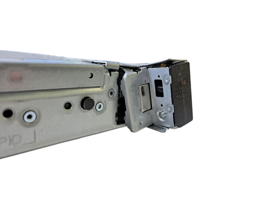 Dell OEMR R440 8x 2.5" | 1x Xeon Silver 4210, 32GB DDR4, H330 RAID *READ* )