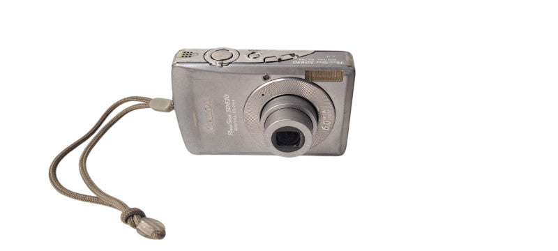 Canon Powershot SD630 Digital ELPH Camera W/ Charger & Battery