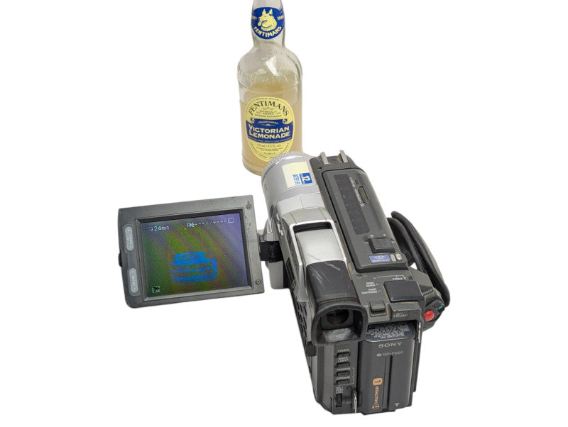 Sony DCR-TRV820 NTSC Digital Handycam Camcorder with printer Please READ  -