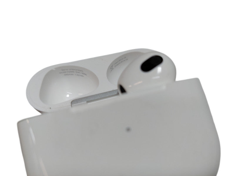 AirPods Pro Headphones, Just the case and 1 Earphone Model: A2566 =