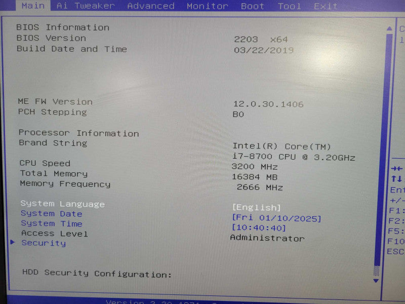 Custom/PC Asus I7-8700 @ 3.20GHz 16GB RAM 256GB NVMe ASUS GPU !