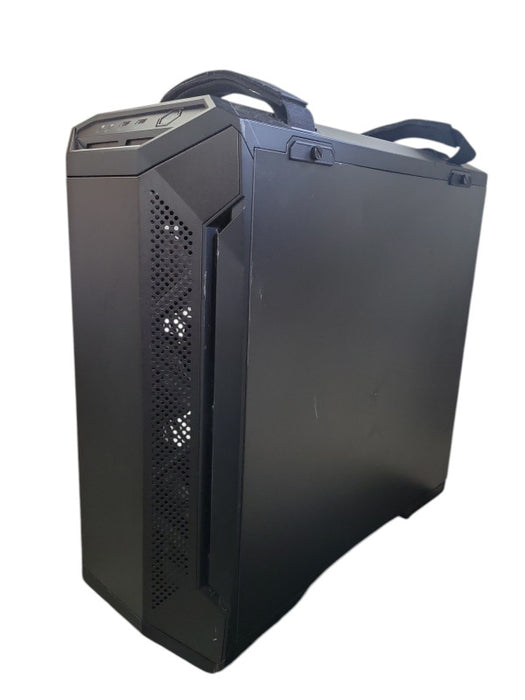 ASUS TUF Gaming GT501 Mid Tower Case Supports up to EATX Motherboards !