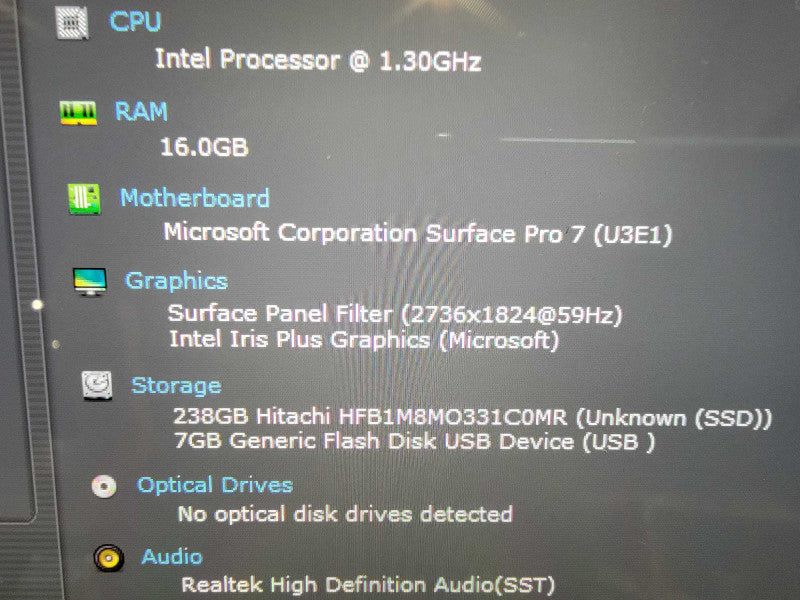 MS Surface Pro 7 1866 13" | 4-Core i7-1065G7 @1.3GHz 16GB RAM 256GB SSD -READ