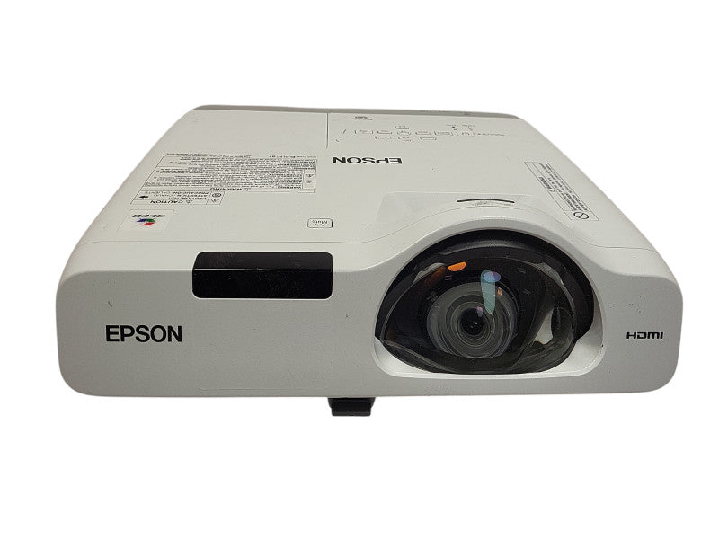 Epson PowerLite 520 2700 Lumens LCD Projector, Lamp Hour: 3790Hrs No remote $