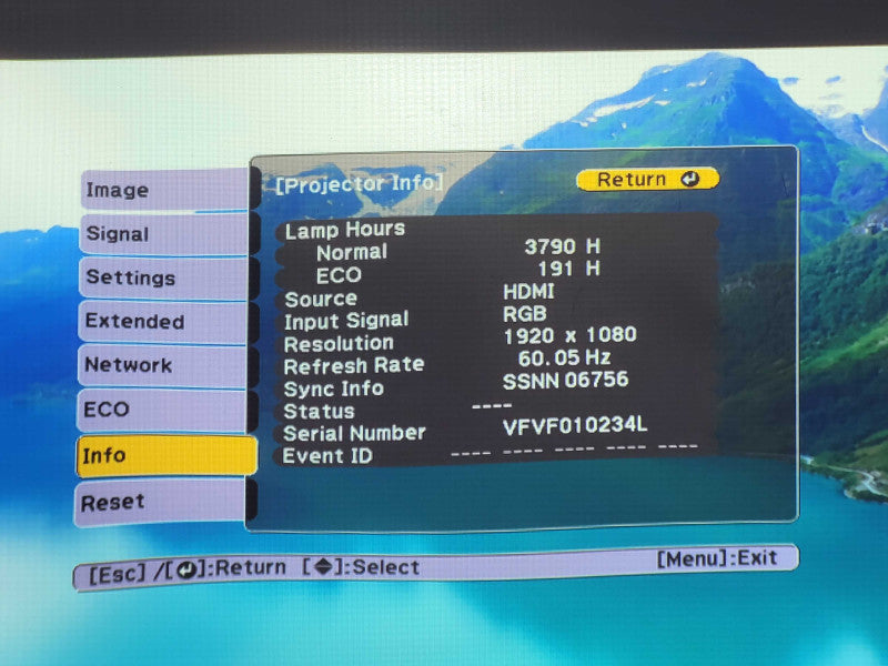 Epson PowerLite 520 2700 Lumens LCD Projector, Lamp Hour: 3790Hrs No remote $