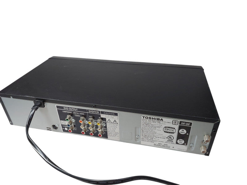 Toshiba DVD/VCR CD - VHS Combo Deck Player Model: SD-V395KC =
