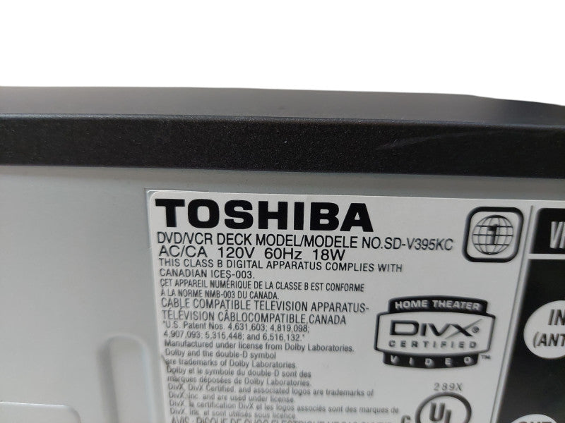 Toshiba DVD/VCR CD - VHS Combo Deck Player Model: SD-V395KC =