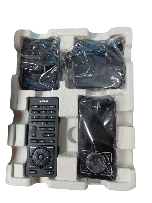 Sirius Stiletto 2 Satellite Radio & Vehicle Kit Model: SL2TK1C =