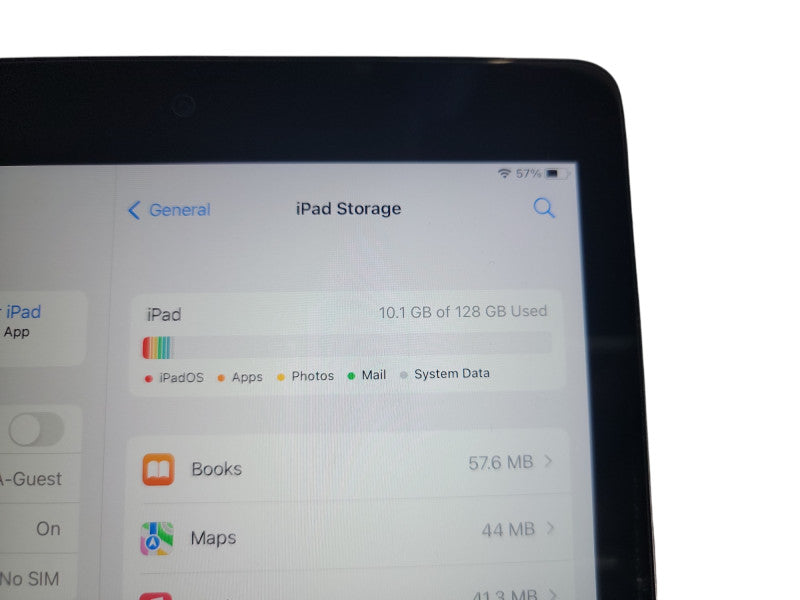 Apple iPad 5th Gen - 128GB - Space Gray [A1823 | Wifi + Cellular] (