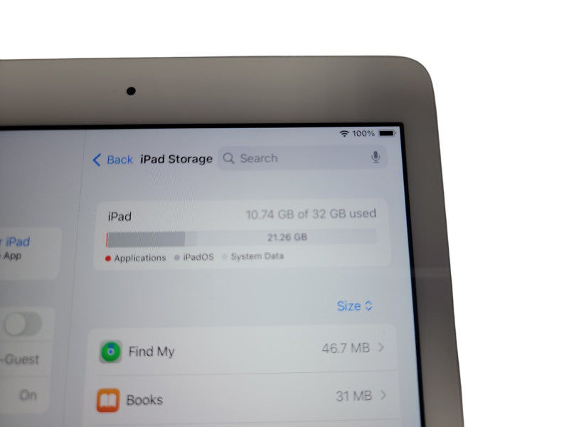 Apple iPad 6th Gen - 32GB - Silver (
